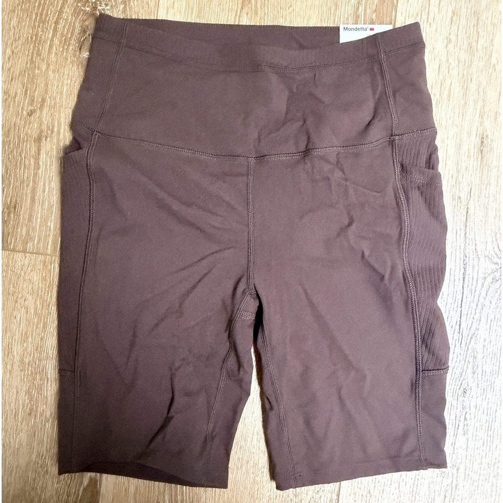 Mondetta Women's High Rise Biker Shorts‎ XS Brown 8" Inseam Pockets NWT